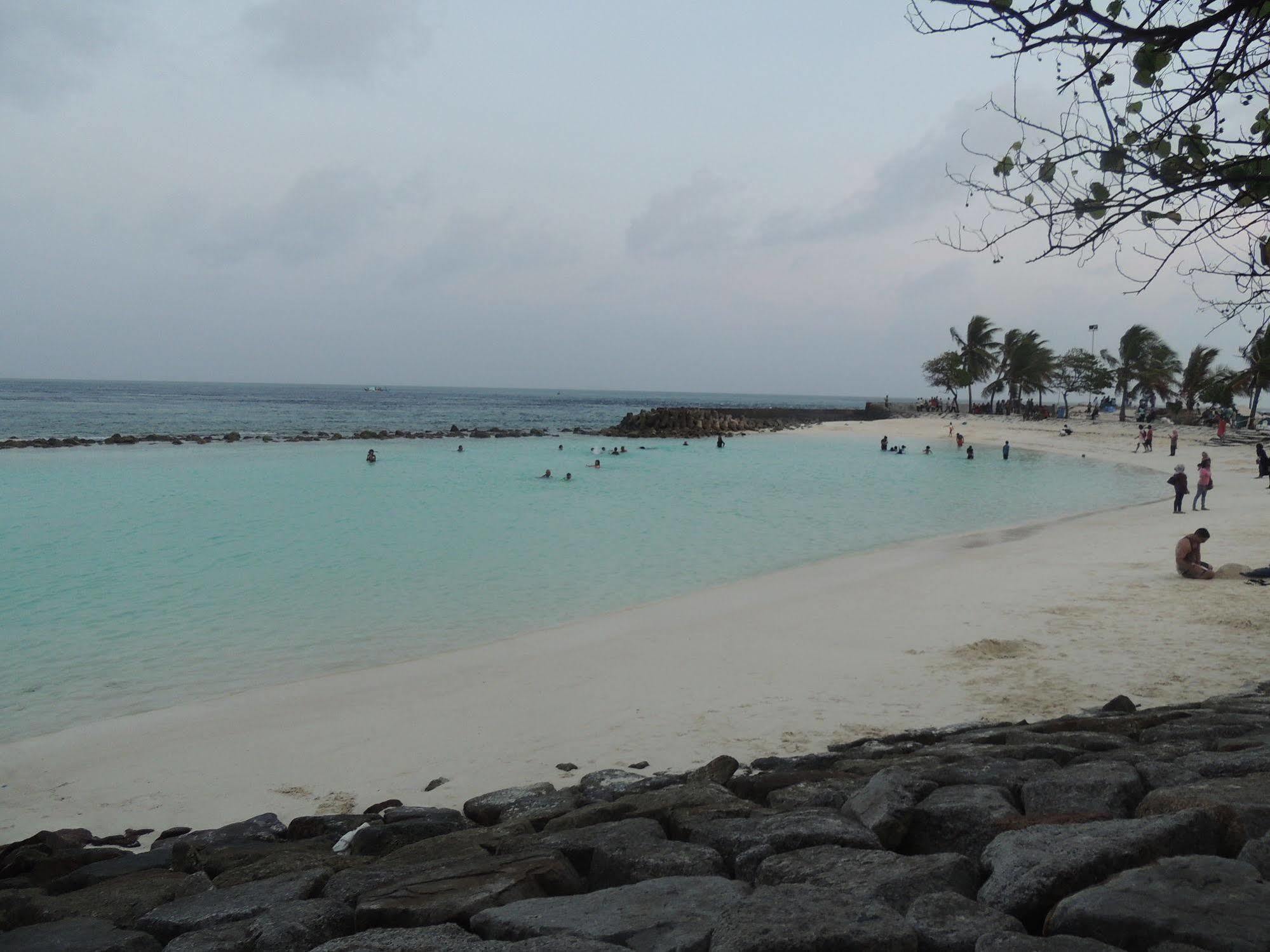 Off Day Inn Malé Esterno foto